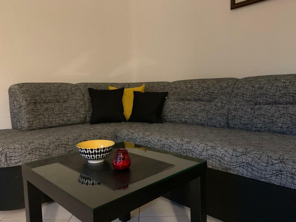 Apartmani Krgusic Tivat Kültér fotó